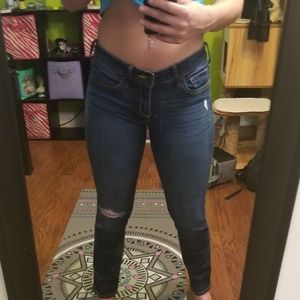 Size 3 Hollister skinny jeans